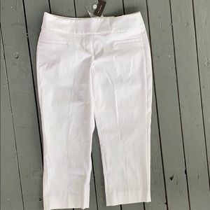 The Limited crop pants extra stretch white 4
